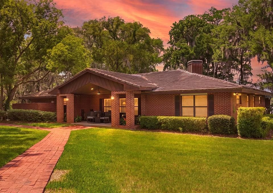 1st image of 4910 E LAKE DRIVE