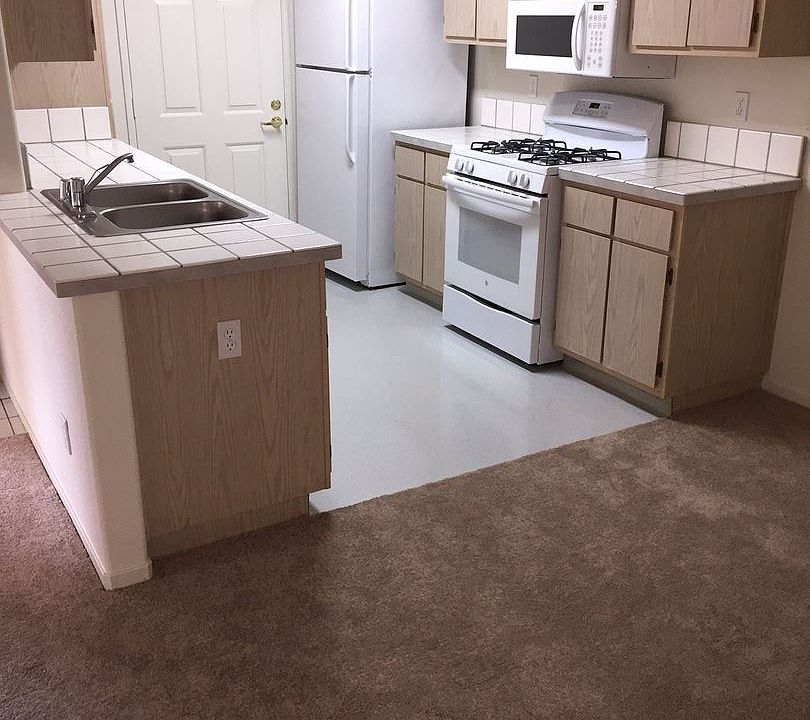 1st image of 330 W Sierra Ave APT 124