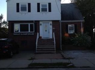 35 Chamberlain Ave, Revere, MA 02151