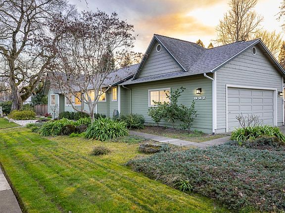 2nd image of 327 Countryside Drive