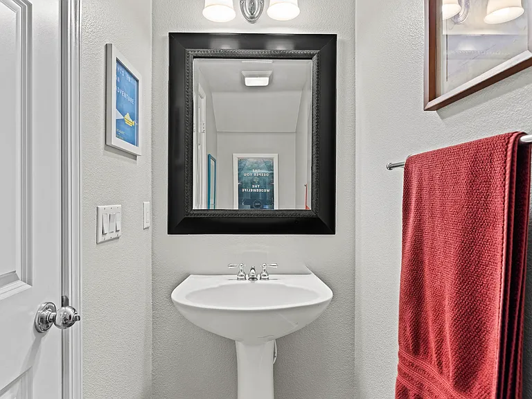 948 Avalon Way — Photo 6