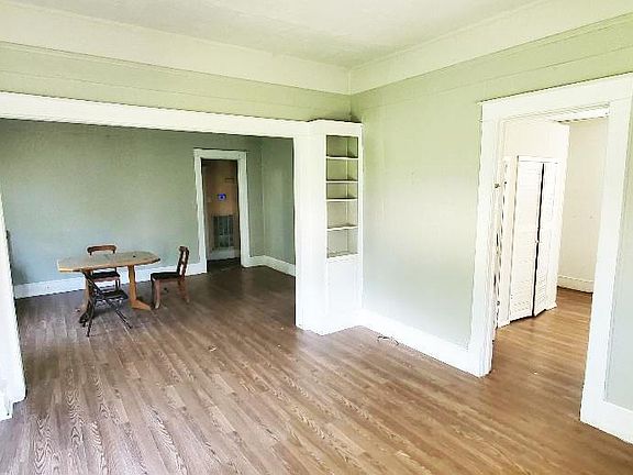 2nd image of 314 Poplar St