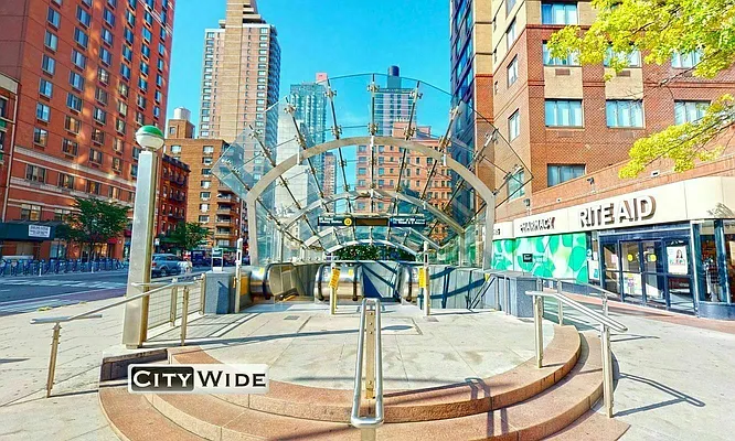 Rented by City Wide Apartments | media 11