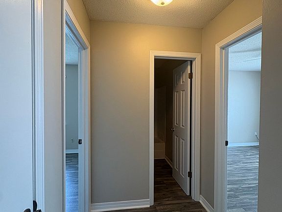 5th image of 520 Landview Dr #B