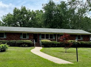 124 Sabra Dr, Easley, SC 29642