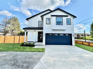 5701 Parker Rd E, Sumner, WA 98390
