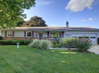 406 E Grand Ave, Saint Joseph, IL