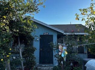 204 W 90th St, Los Angeles, CA 90003
