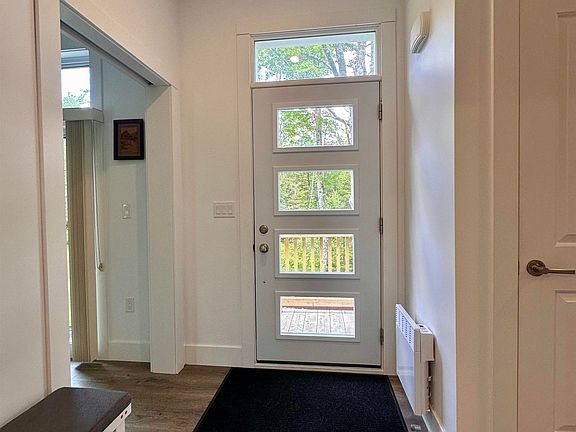 5th image of 7 Ernest Marion Dr