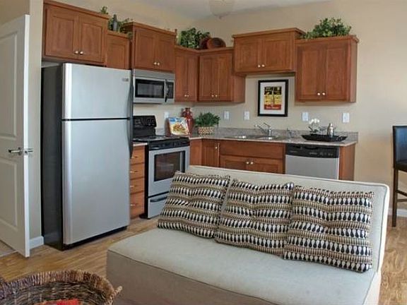 3rd image of 1375 Davern St APT 416