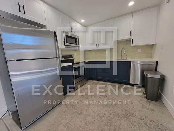 3rd image of 179 N 17th St #B