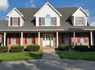 1890 Hadley Loop Rd, Bowling Green, KY 42101