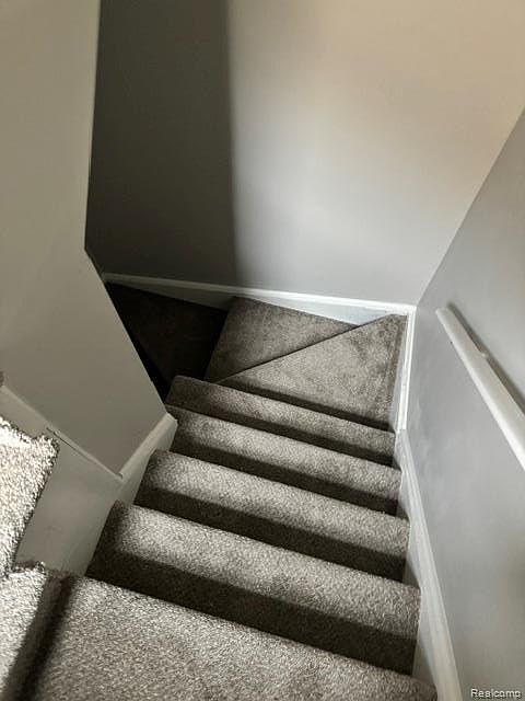 5903 Kensington Ave, photo 15