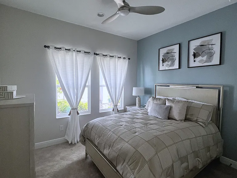2nd bedroom