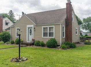 2948 17th St NW, Canton, OH 44708