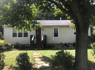 3 Arnold Ave, Latham, NY 12110