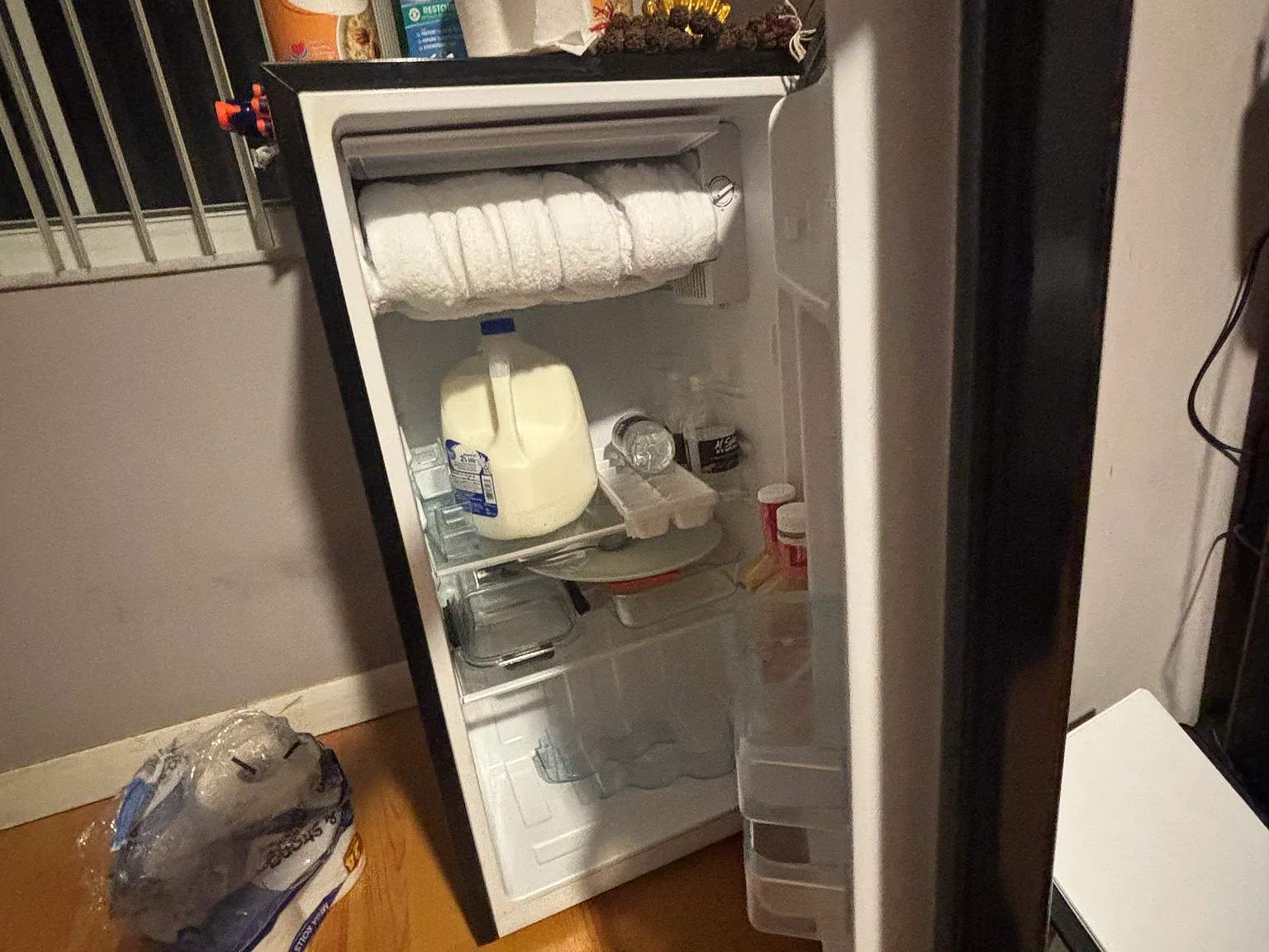 1 bed, 1536 sqft, $850 — Photo 3