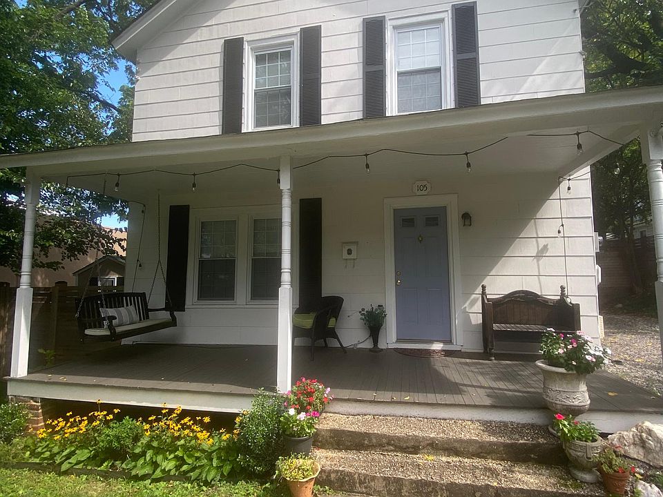 1st image of 105 Ayr Hill Ave NE APT 2