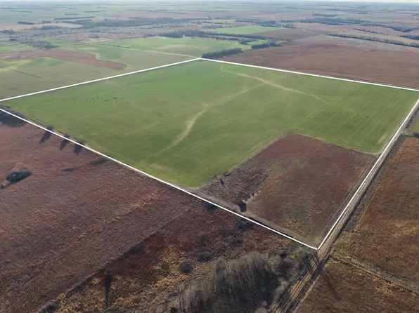 0 W Pretty Prairie Rd, Turon, KS 67583
