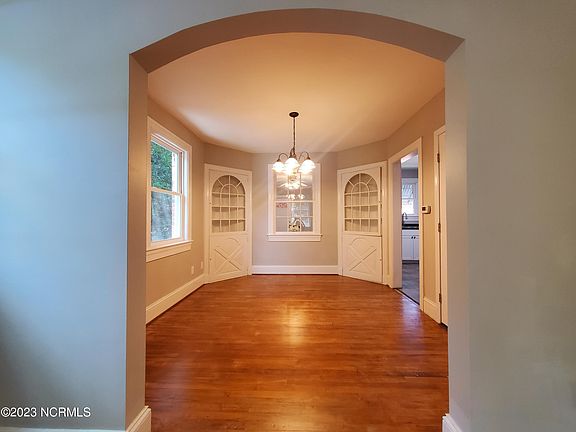 5th image of 401 S Andrews Avenue