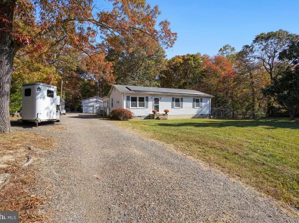 37026 Asher Rd, Mechanicsville, MD 20659