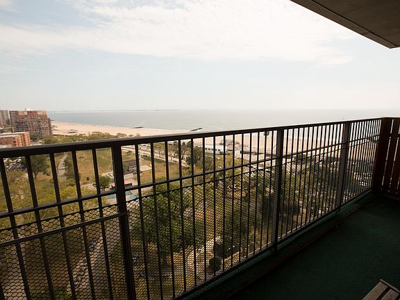 4th image of 501 Surf Ave APT 18H