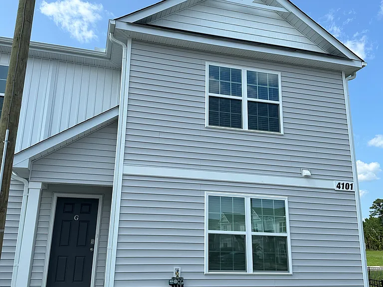4101 Laurel Ridge Dr #G — Photo 1