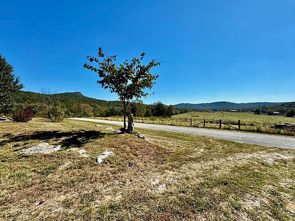 4th image of 225 Parmleysville Rd
