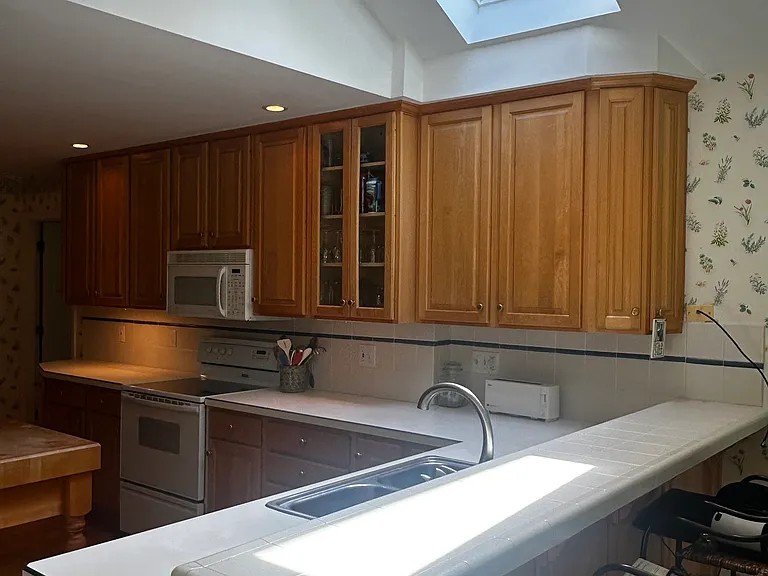 3033 Cardinal Pl — Photo 4