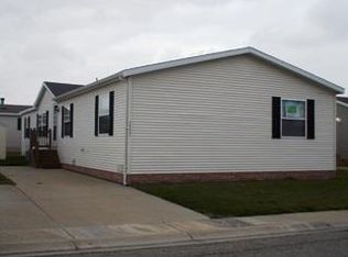 58683 Morning Glory Ave, Lenox, MI 48048