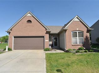 1116 Clark Dr, Greenwood, IN 46143