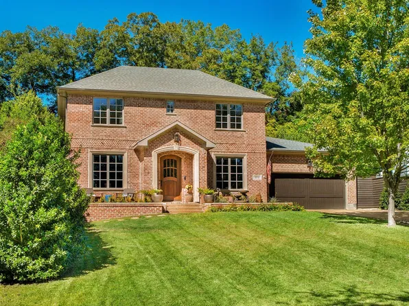 9319 E Lake Highlands Dr, Dallas, TX 75218
