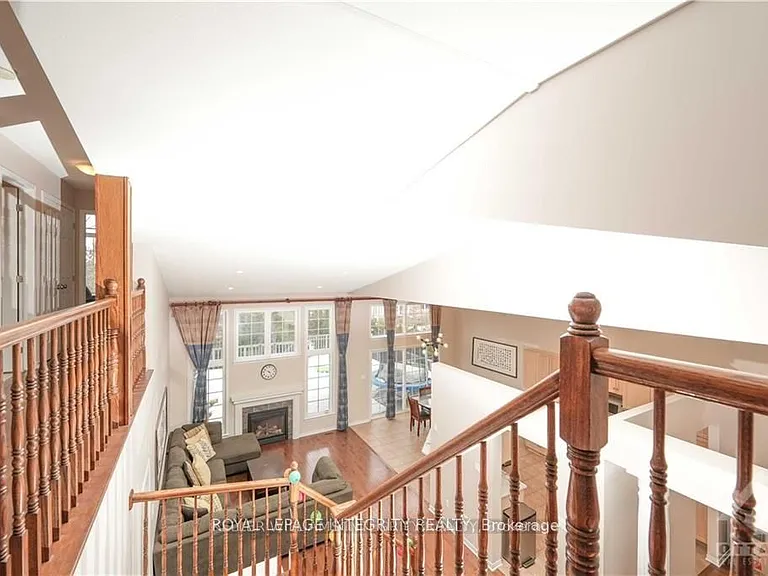 404 Kilmarnock Way — Photo 20