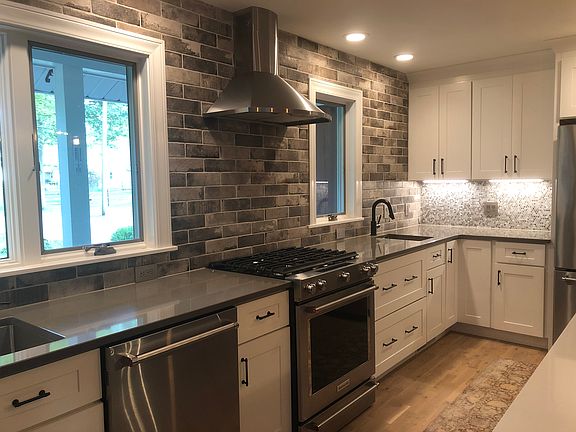 5th image of 5834 Lundy Ln