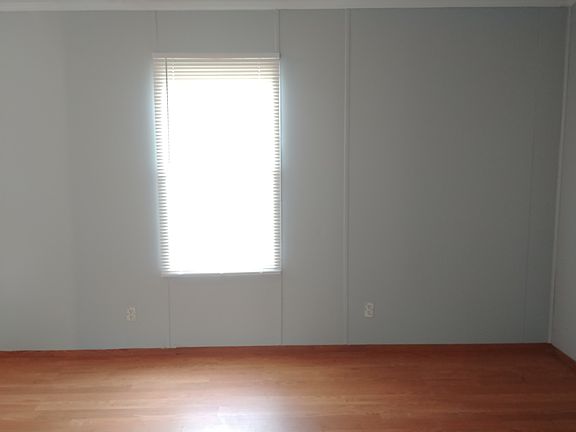3rd image of 5007 Sugar Pine Dr