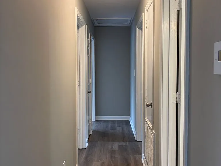 6877 Briarwood Dr — Photo 17