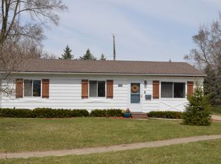 751 Robertson Dr, Brighton, MI
