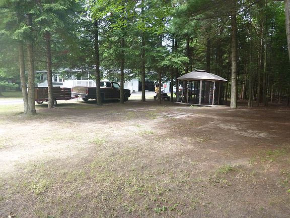 2nd image of 608 Whitetail Dr