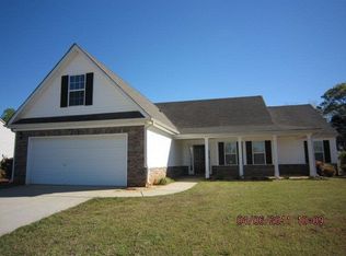 1434 Solomon Dr, Winder, GA 30680