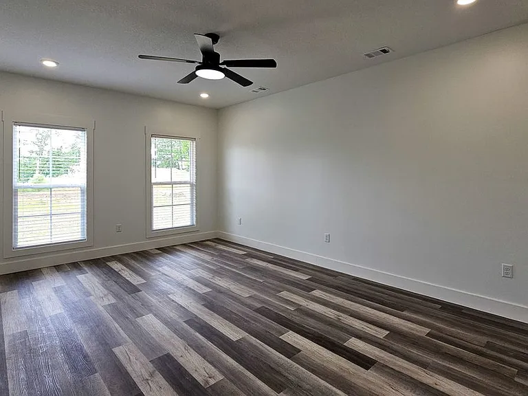4009 Stoke Dr — Photo 9