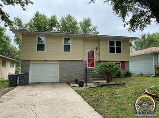 2033 W 8th Ave, Emporia, KS 66801