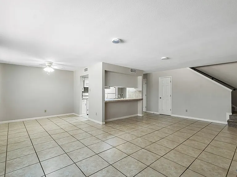 424 W Pecan Ave #B — Photo 8