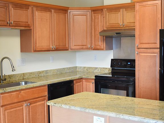 5th image of 55 Marinero Cir #101