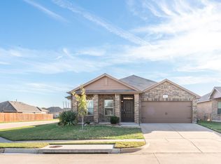 852 Walls Blvd, Crowley, TX 76036
