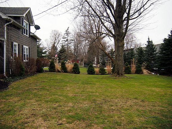 side yard