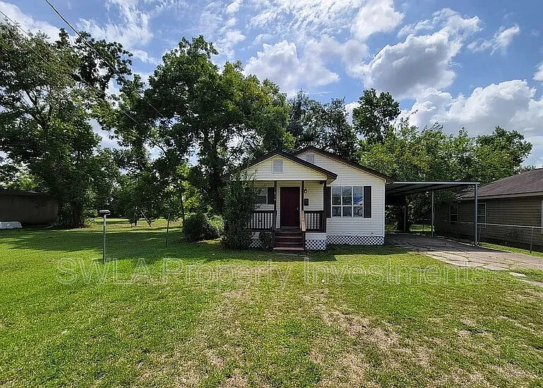614 Sally Mae St — Photo 1