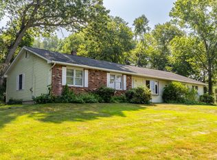 12 Charlton Ave, Killingly, CT 06241