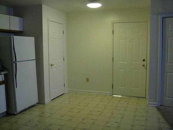 4th image of 3 River St APT 6