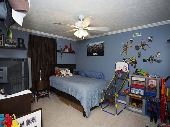 4th image of 64 Audubon Ct