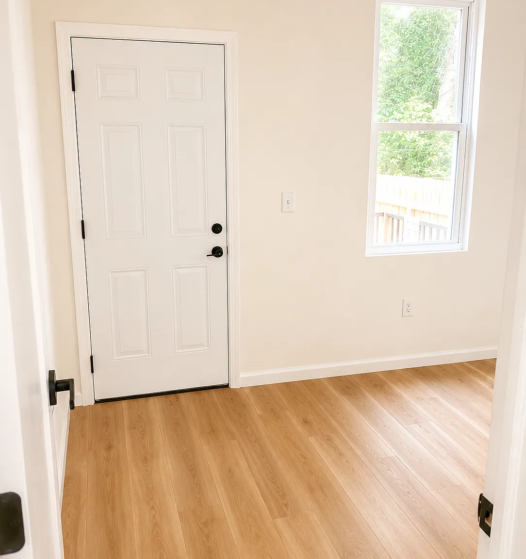 1527 W Westmoreland St — Photo 3